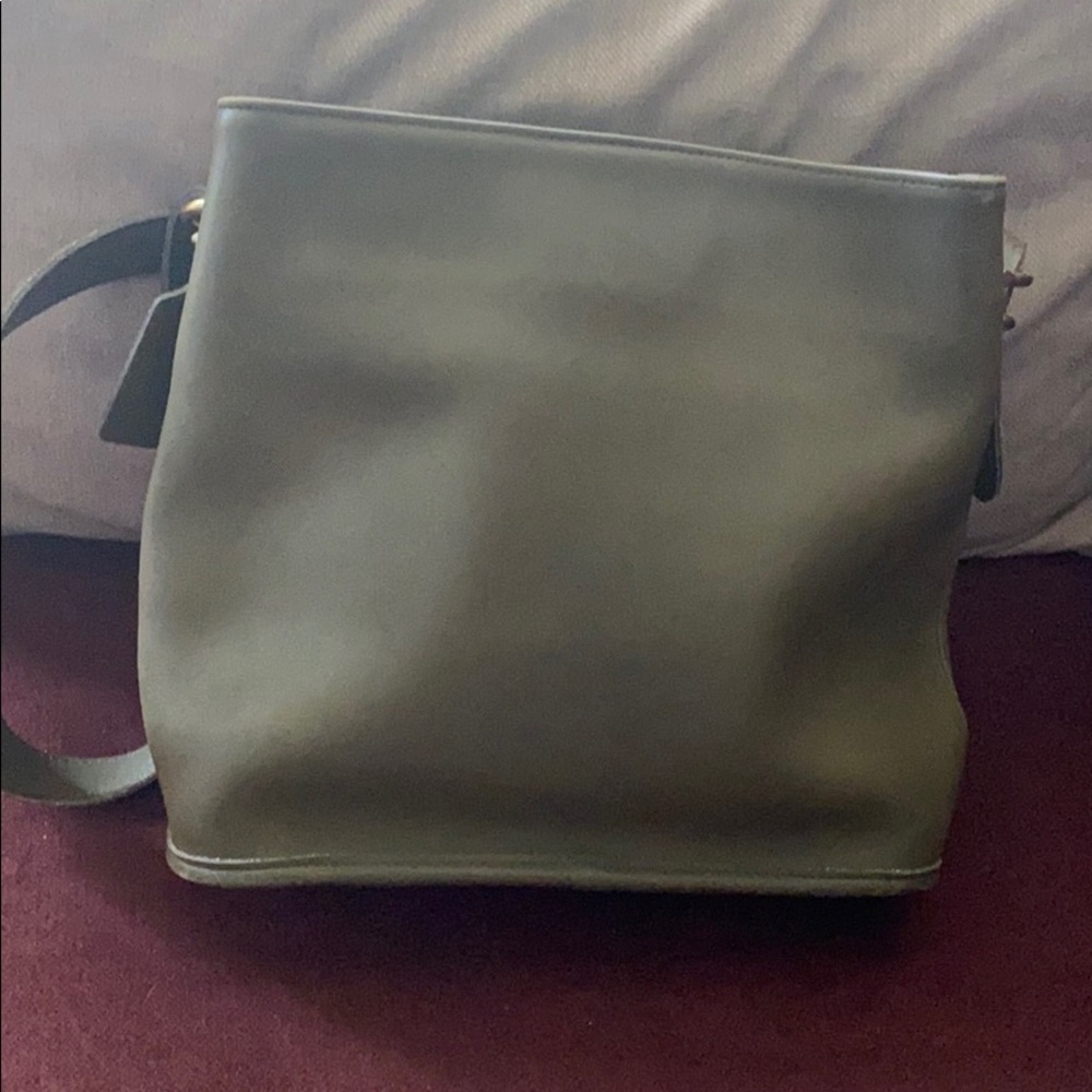 Vintage Army Green Coach Bag. - Picture 2 of 5